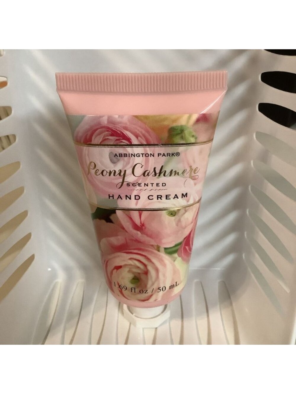 Abbington Park Peony Cashmere Scented Hand Cream